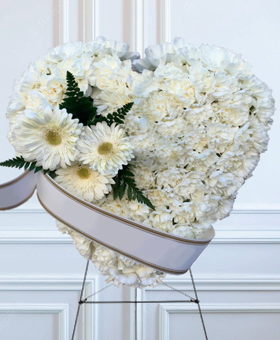 Corazón Funerario Claveles y Gerberas