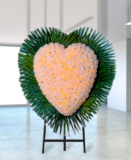 Corazón funerario blanco para Tanatorio Fuenlabrada